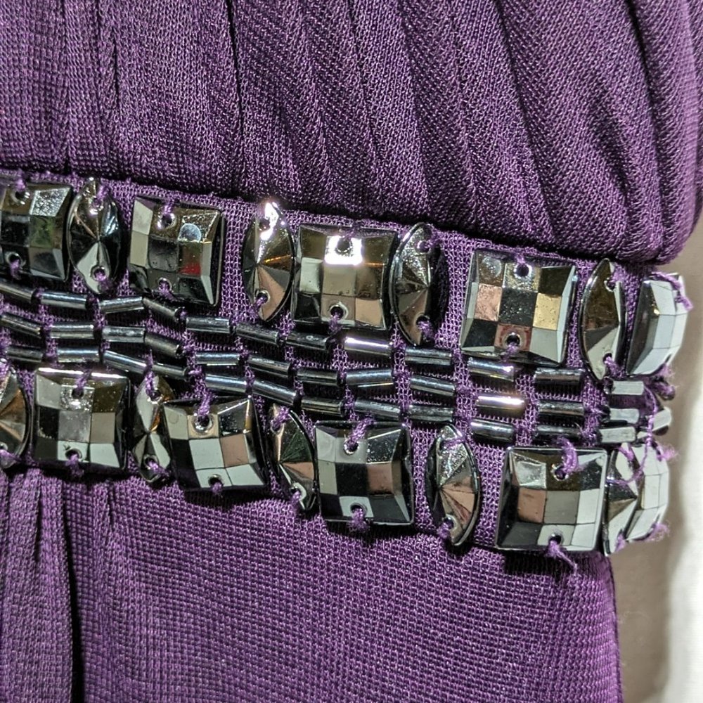 Cache Size 0 Purple Evening Gown With Beaded Coll… - image 2